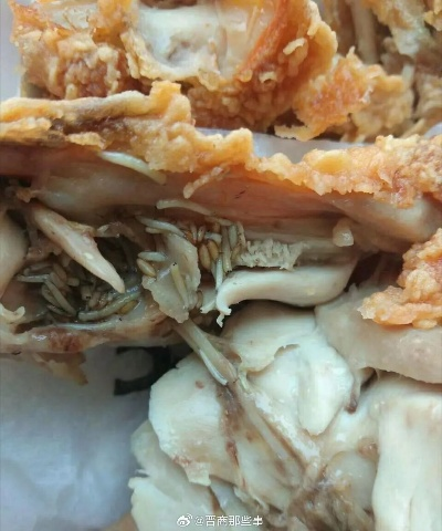 曝正新鸡排鸡腿生蛆事件引发关注，当地市监局迅速回应调查